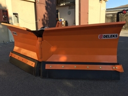 snowplow with 3 point linkage for tractor lnv 300 c