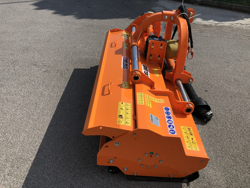 adjustable sideshift mower for tractors shredder mulcher toro 240