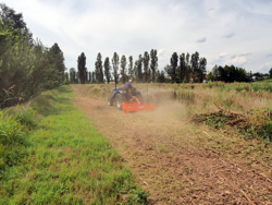 adjustable sideshift flail mower for medium sized tractors shredder mulcher mod tigre 160