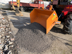 tipping transportbox for tractor bucket 120 h