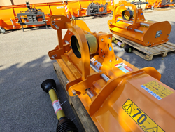 reversible sideshift flail mower 160cm for 40 60hp tractors shredder mulcher lincione 160 sp rev