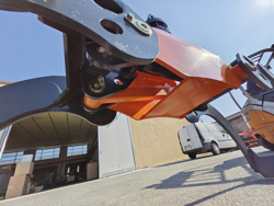 log grapple with fixed pendulum rotator for minidiggers and forest cranes dk 18 gr 100f