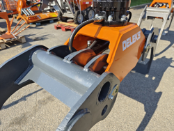 log grapple with fixed pendulum rotator for minidiggers and forest cranes dk 18 gr 100f