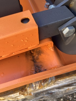 snow plow for up to 3 0 ton skid steer loaders ln 200 m REFURBISHED 9